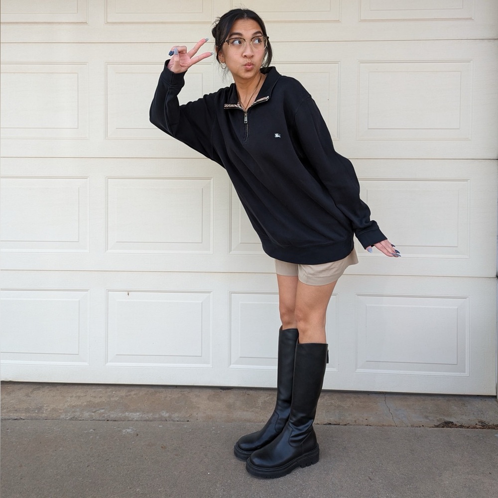 Looks Like Summer ‘Brianna’ Black Lug Sole Knee-High Boots - Picture 5 of 6